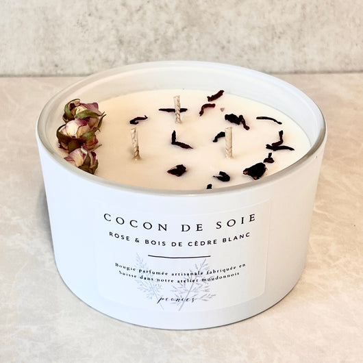 Cocon de Soie - Rose & Bois de Cèdre Blanc 400g Blanc — Peonies Natural Care
